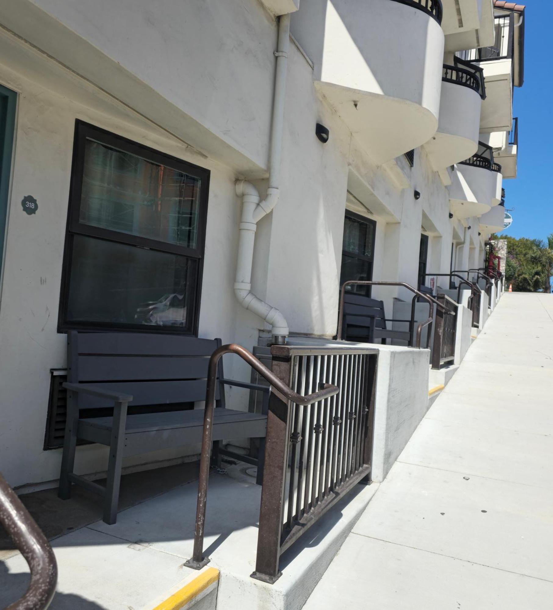 Casablanca Inn On The Beach Santa Cruz Exterior photo