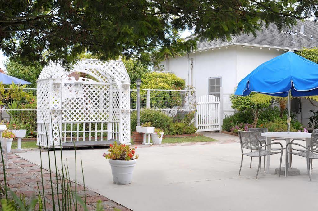 Casablanca Inn On The Beach Santa Cruz Exterior photo