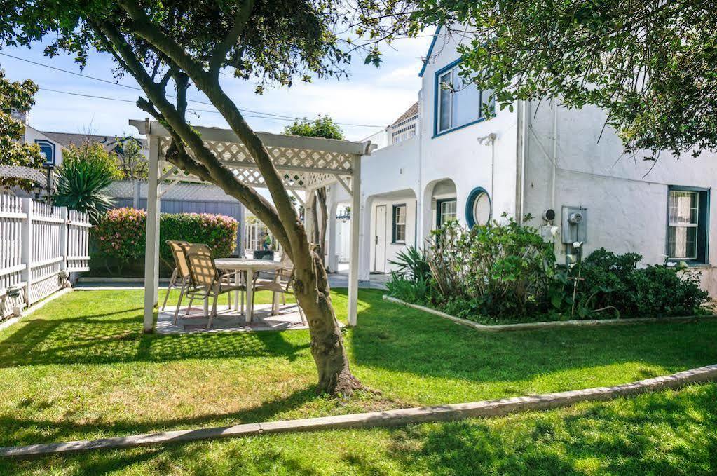 Casablanca Inn On The Beach Santa Cruz Exterior photo